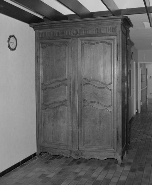 Présentation du mobilier de la maison de retraite