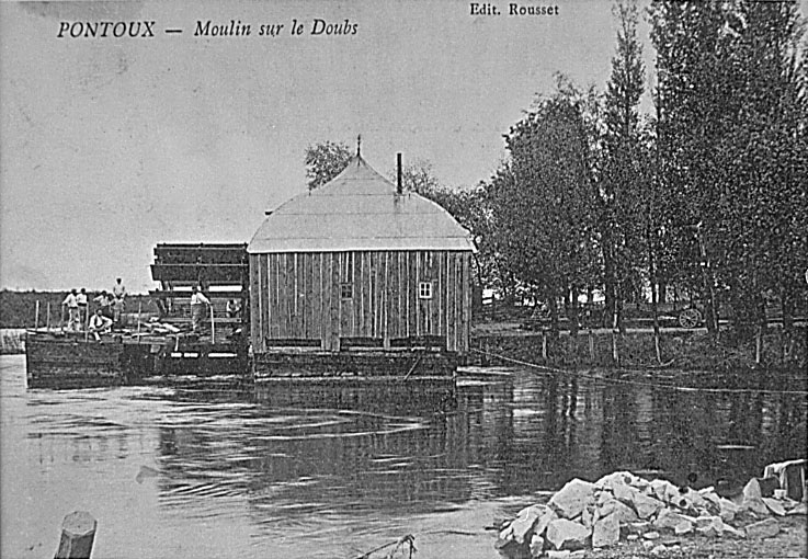Vue côté postérieur, carte postale ancienne (collection privée).
