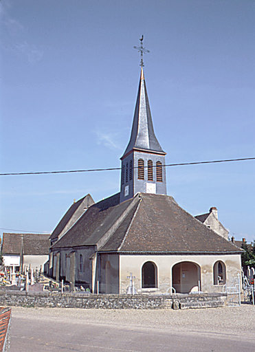 Vue d'ensemble : façade et élévation gauche.