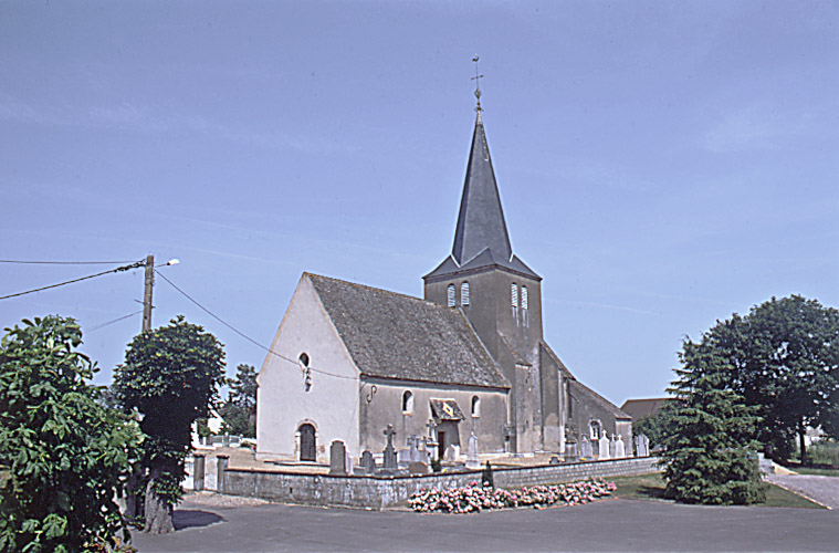 Vue d'ensemble : façade et élévation droite.