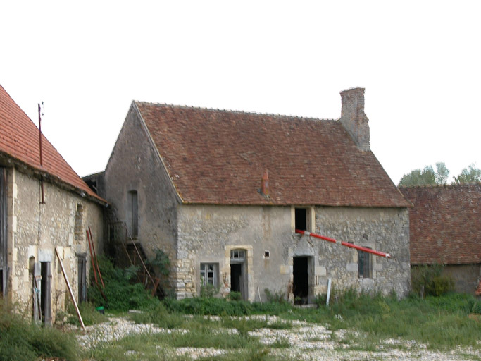 Vue de l'ancienne maison du contremaître.