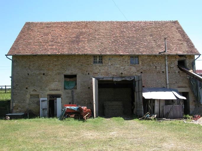 Façade arrière de l'ancienne halle à charbon.