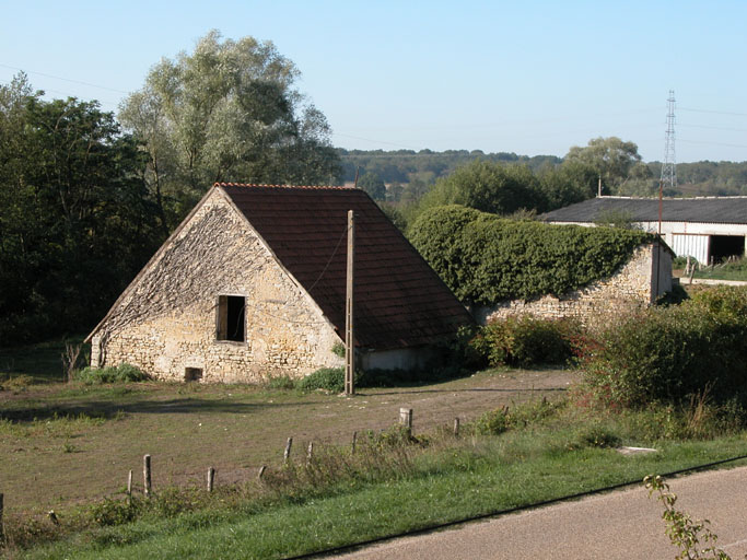 Vue générale de l'ancienne halle de la forge.