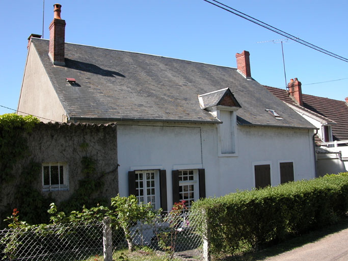 Vue des logements d'ouvriers, ancienne maison du marteleur présente sur le plan de 1848.