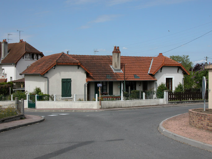 Modèle de logement d'ouvriers sur un niveau.