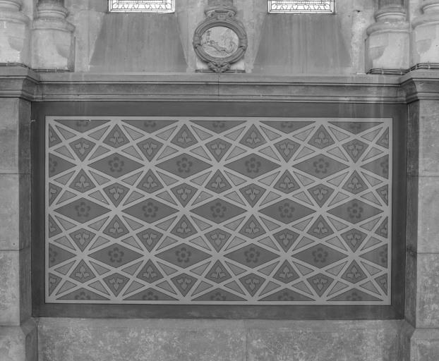 Chapelle, détail de peinture murale, bas-côté droit.