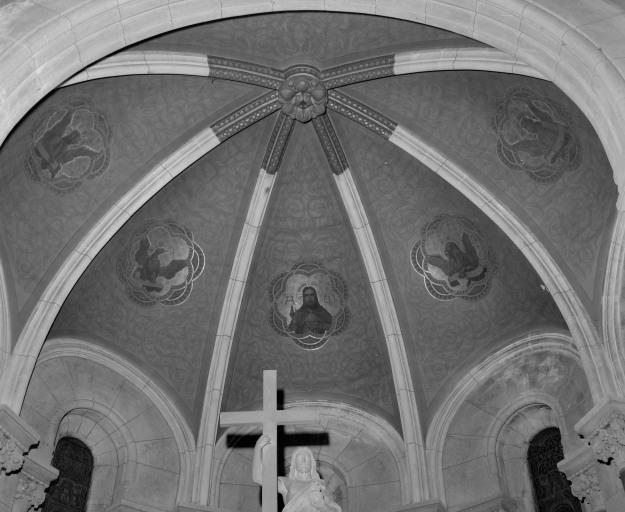 Chapelle, voûtes du choeur, le Christ et les Quatre Evangélistes.