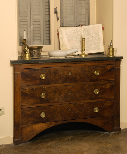 Commode encastrée n°8