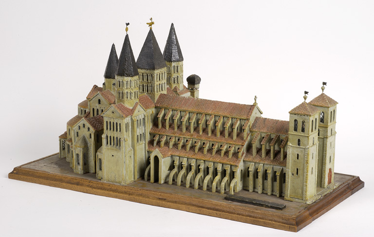 Maquette de l'église abbatiale de Cluny