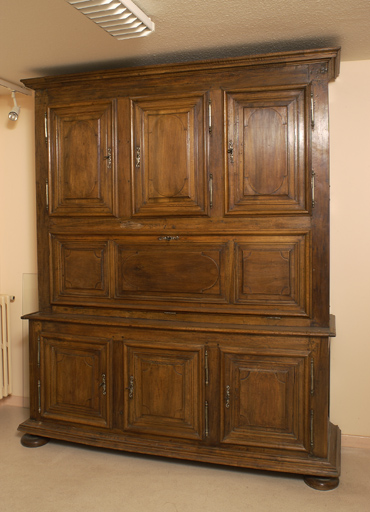 Armoire à 2 corps à retrait (n°3)