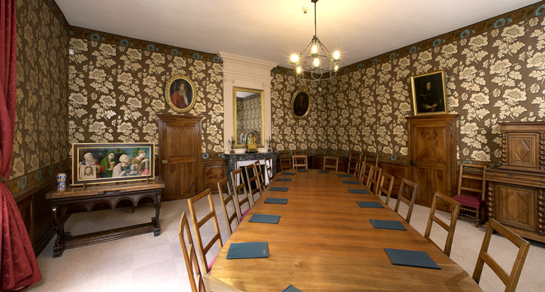 Salle du conseil d'administration, vue d'ensemble.