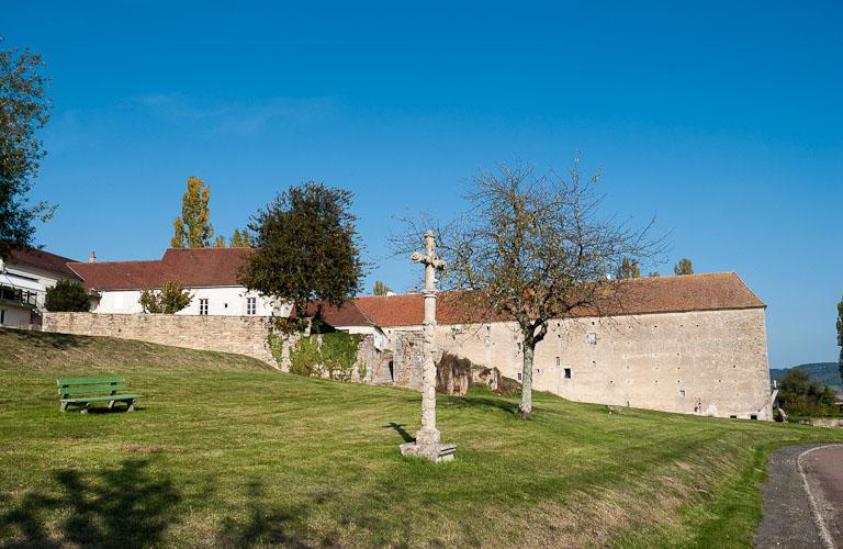 Vue d'ensemble du jardin, en contrebas au sud des bâtiments de l'hôpital.