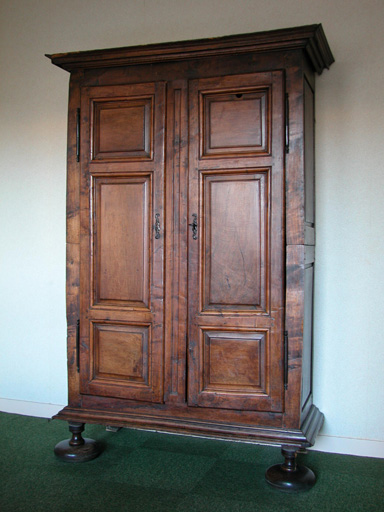 Armoire