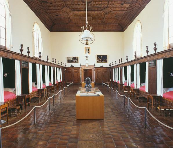 Salle des femmes.