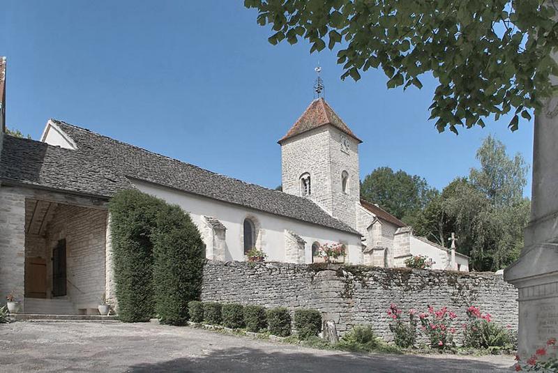 Porche et élévation sud.