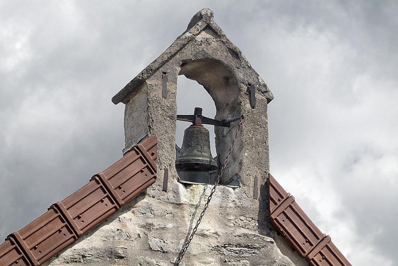 Clocher-mur.