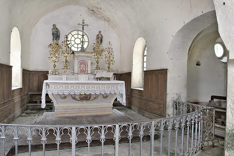 Vue rapprochée du choeur.