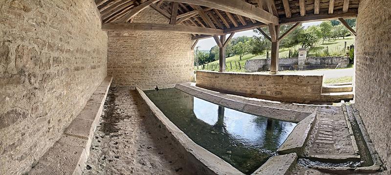 Lavoir, vue intérieure.