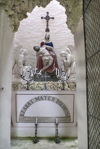 Vue intérieure de la chapelle.
