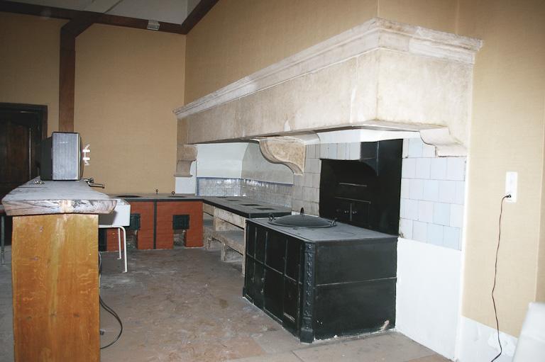 Ancienne cuisine.