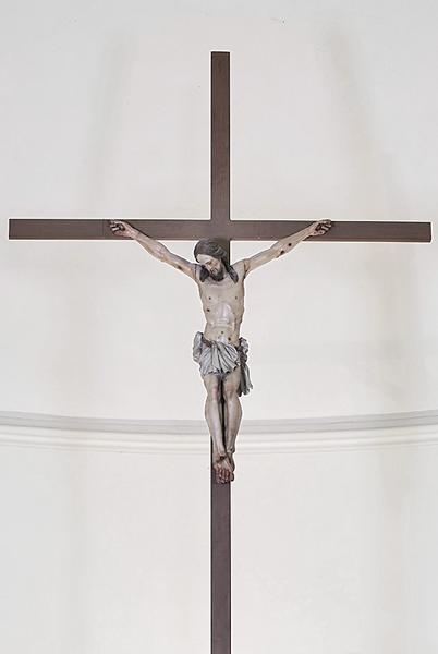 Statue : Christ en croix