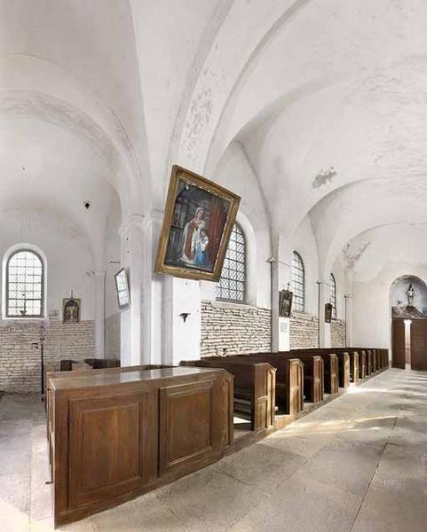 Nef, vue depuis l'avant-choeur.