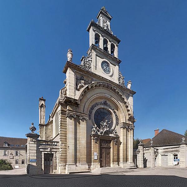 Façade de la chapelle.