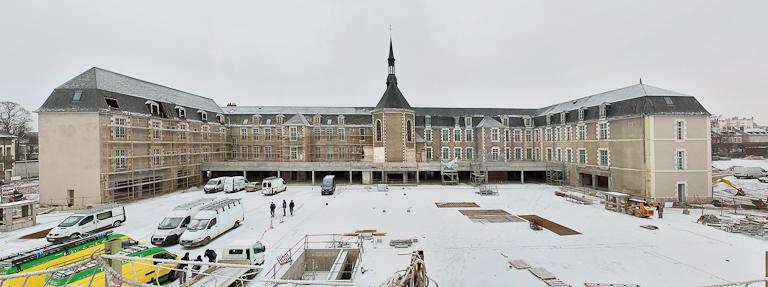 Façade antérieure de l'ancien hôpital général.