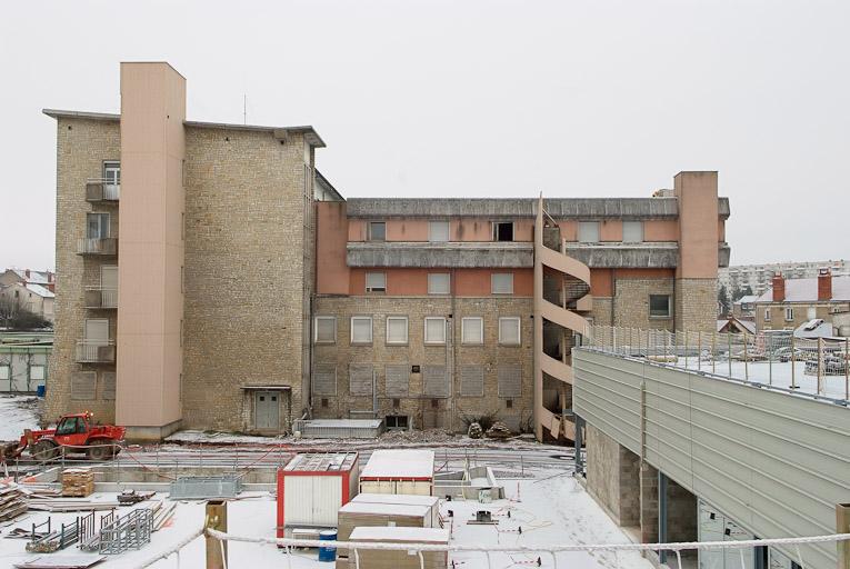 Aile postérieure du Bâtiment Inconnu (service de radiologie) : vue vers le Nord.