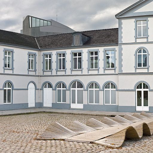 Bâtiment administratif d'entreprise dit bureaux centraux et maison d'administration, actuellement centre culturel dit Les Ateliers du Jour
