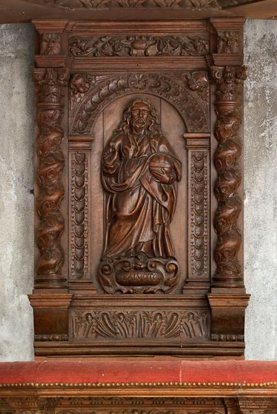 Détail de la cuve : Salvator mundi.