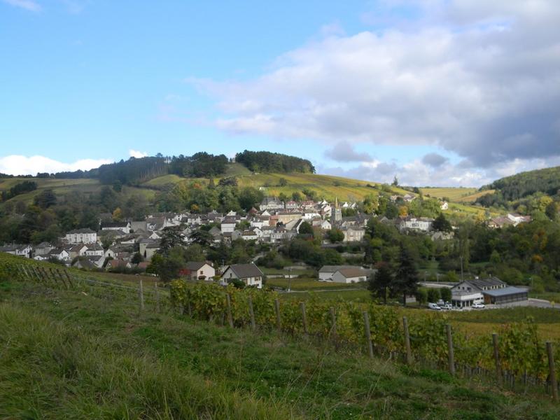 Vue du village (Voie communale n°69 dite de Caradeux).