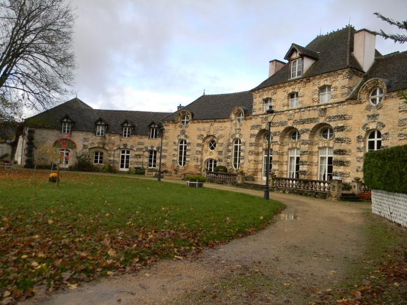 Façade est.