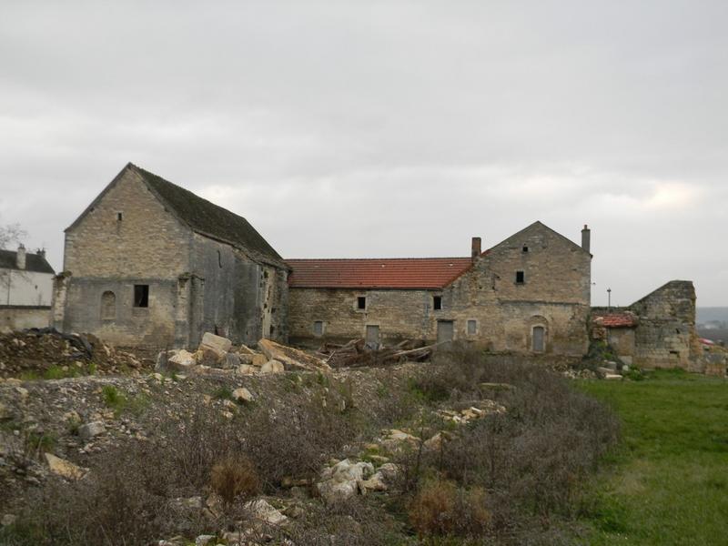 Façades sur cour.