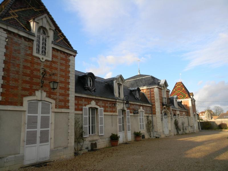 Cuvage ; André Brunet viticulteur ; château Génot-Boulanger