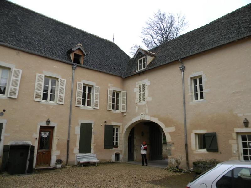 Bâtiments angle sud-ouest de la cour.