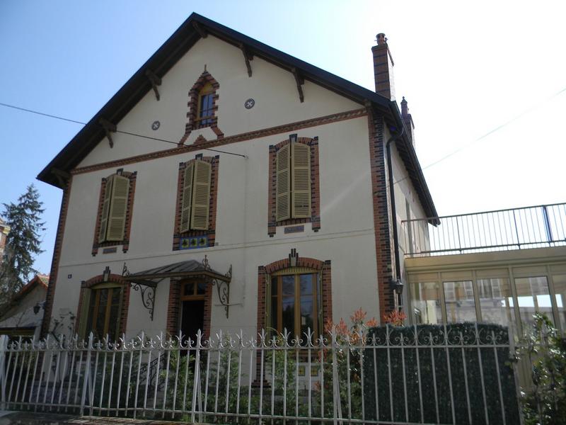 Façade ouest (4 allée des Villas Fondet).