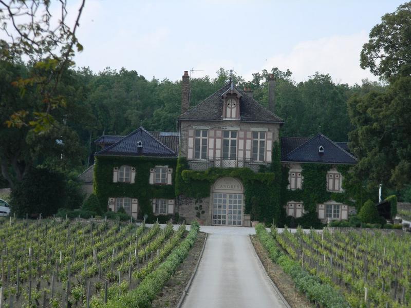 Façade est.