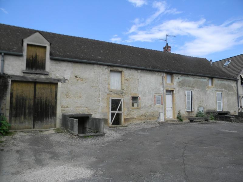 Façade est.