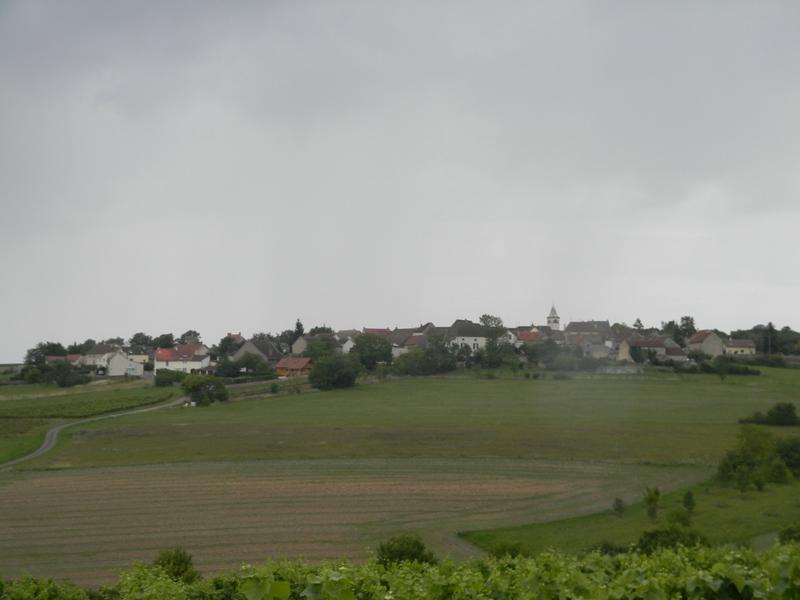 Vue depuis le nord-ouest (RD 8).