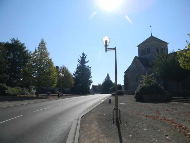 Vue vers le sud-est (place de la Demi-Lune).