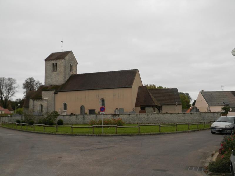 Façade nord-ouest de l'église.