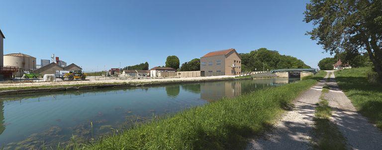 Sucrerie d'Aiserey (canal de Bourgogne)