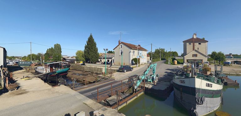 La cale sèche.