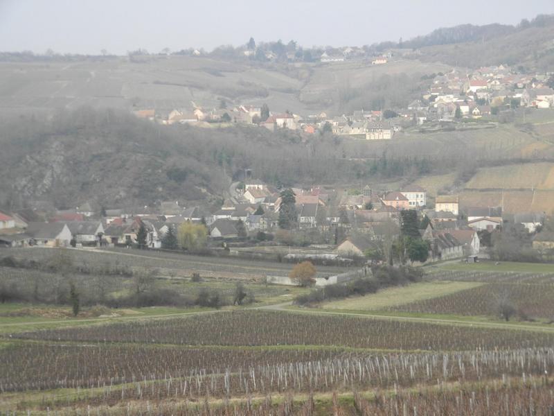 Vue vers le nord de Sampigny-les-Maranges et de Dezize-lès-Maranges.
