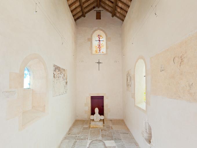 Vue d'ensemble de l'intérieur depuis l'entrée.