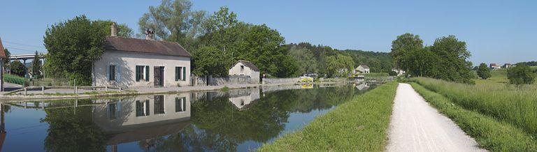 Maison ; maison de garde et remise du port de Pont-d'Ouche ; maison du conducteur (canal de Bourgogne)