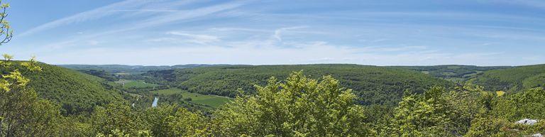 Panorama sur la vallée de l'Ouche.