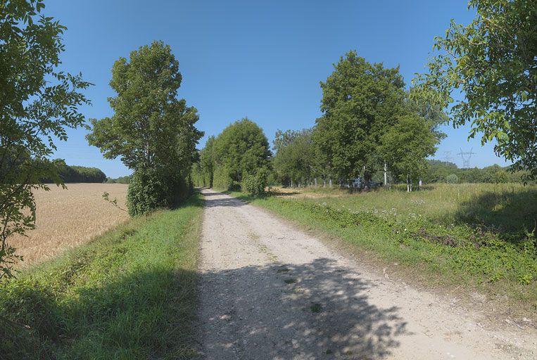 Une vue ordinaire dans la traversée de la vallée de l'Ouche.