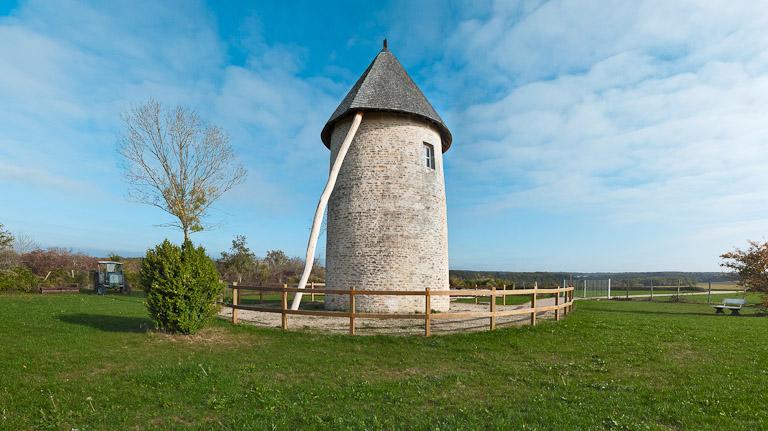 Vue d'ensemble du moulin.